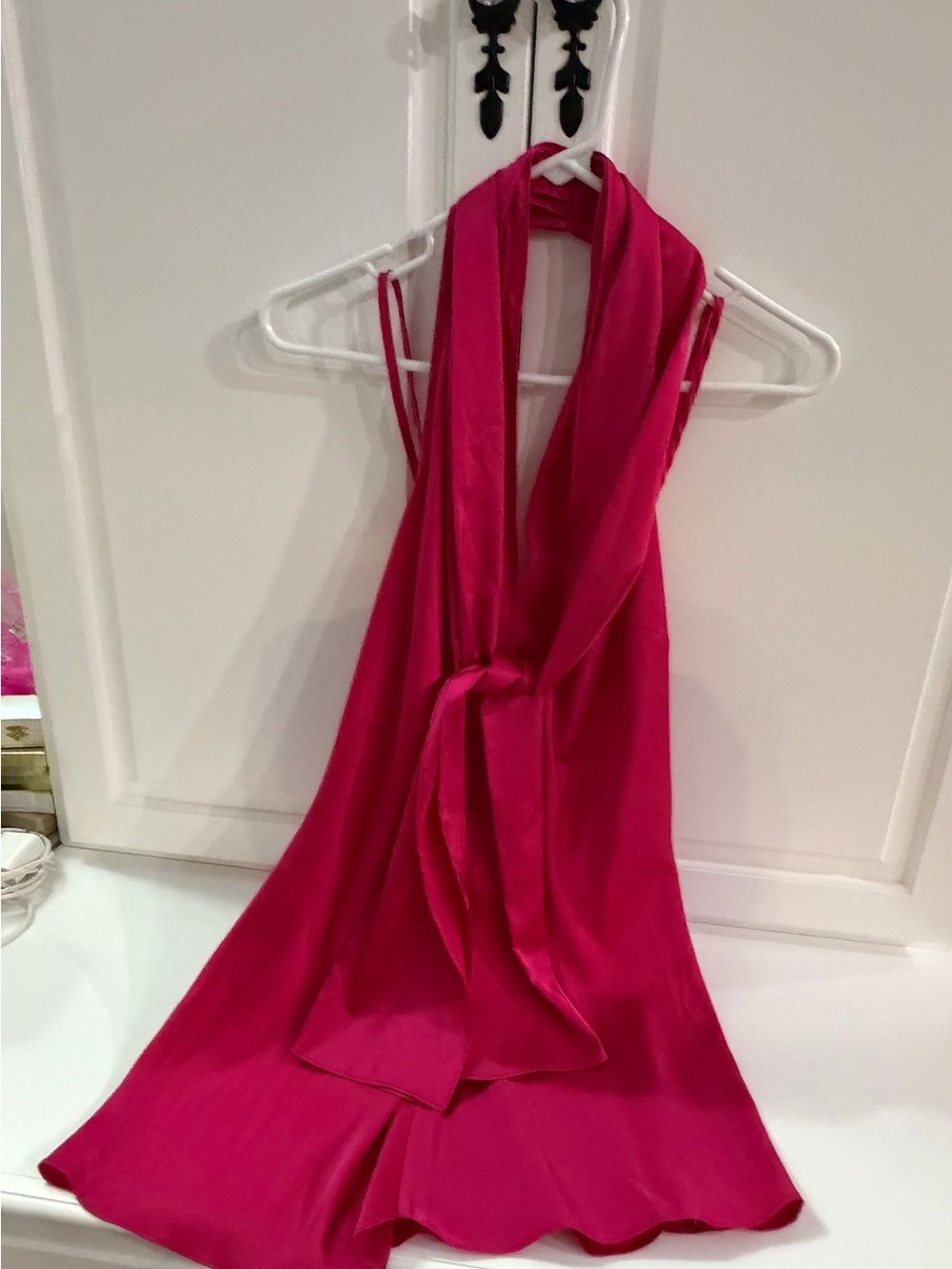 Boston Proper Fuchsia Scarf-Detail Sleeveless Blouse